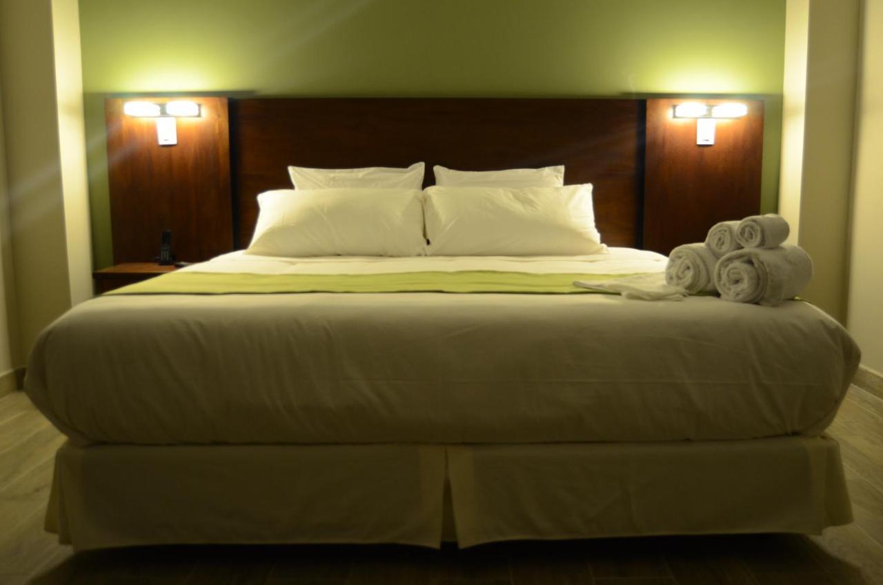 Hotel San Agustin Plaza ลาตาคุงกา ภายนอก รูปภาพ