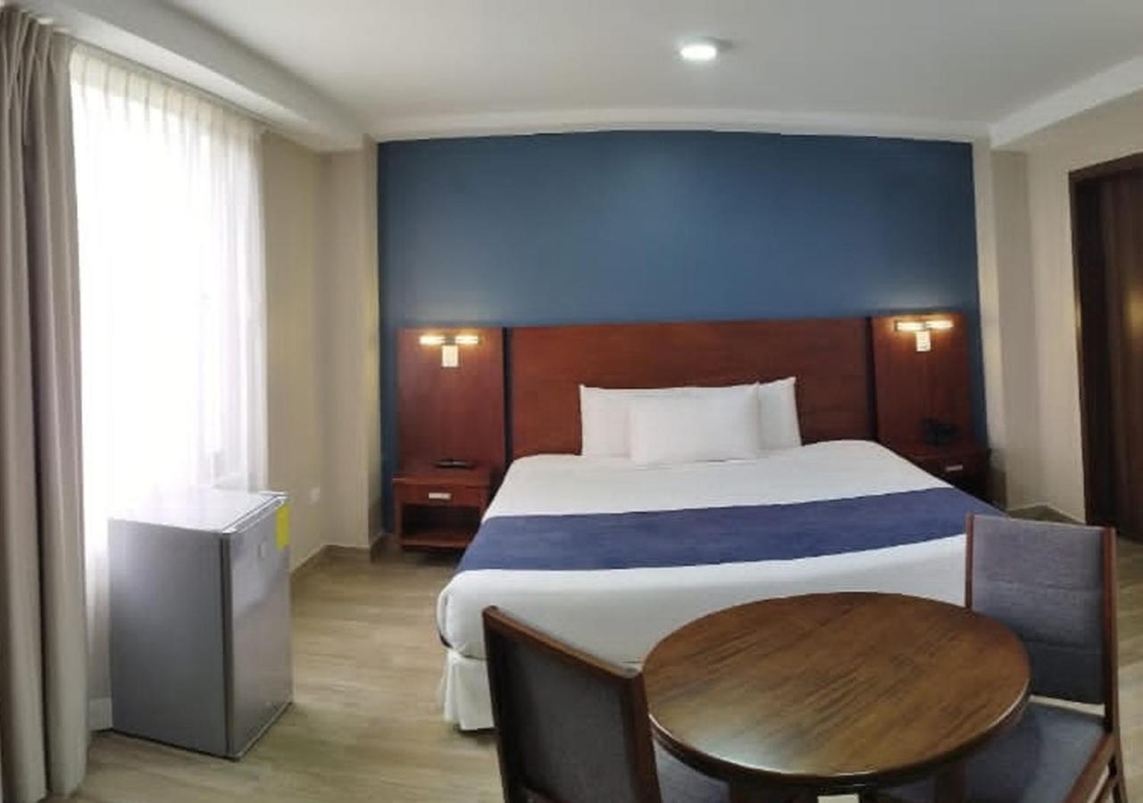 Hotel San Agustin Plaza ลาตาคุงกา ภายนอก รูปภาพ