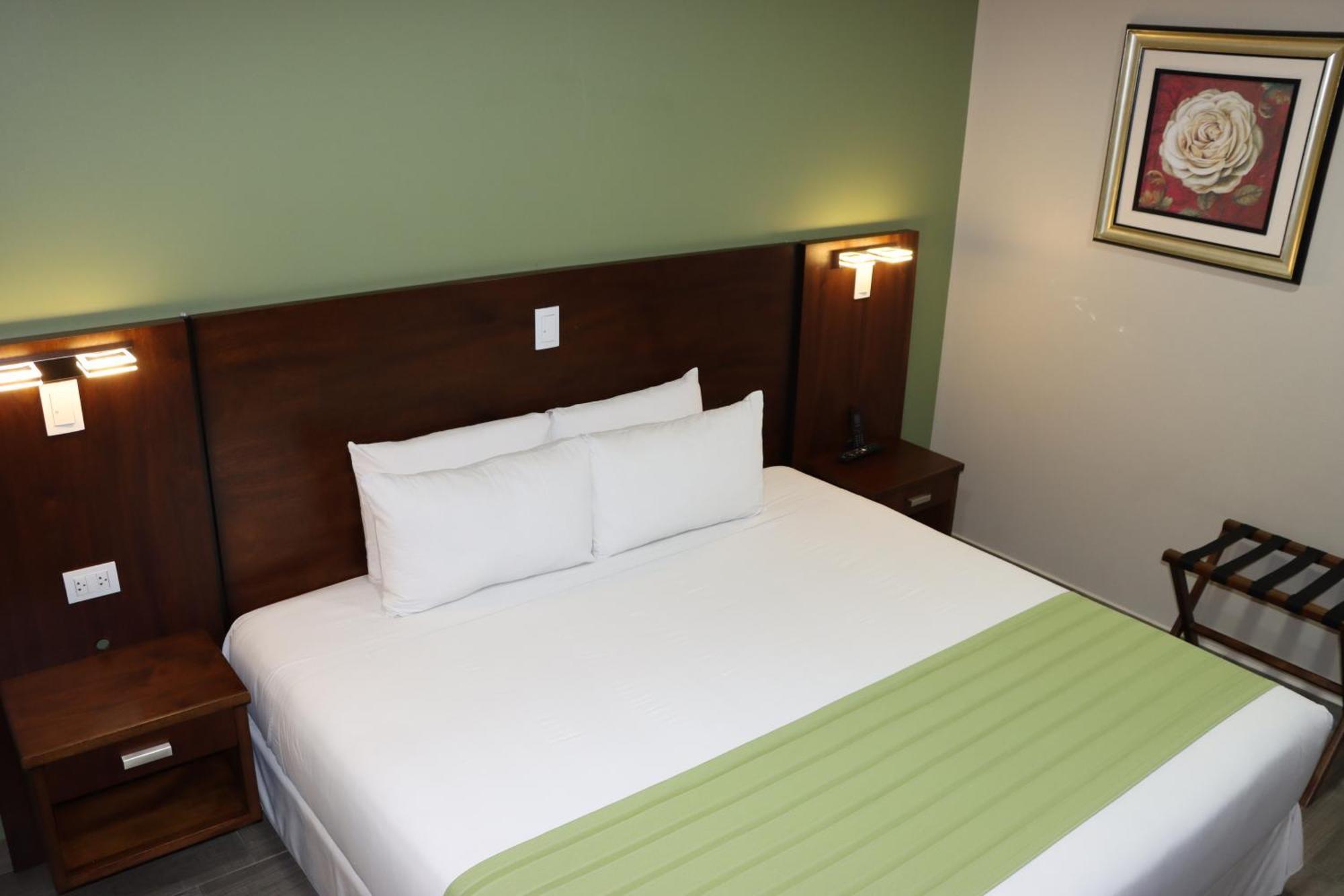 Hotel San Agustin Plaza ลาตาคุงกา ภายนอก รูปภาพ