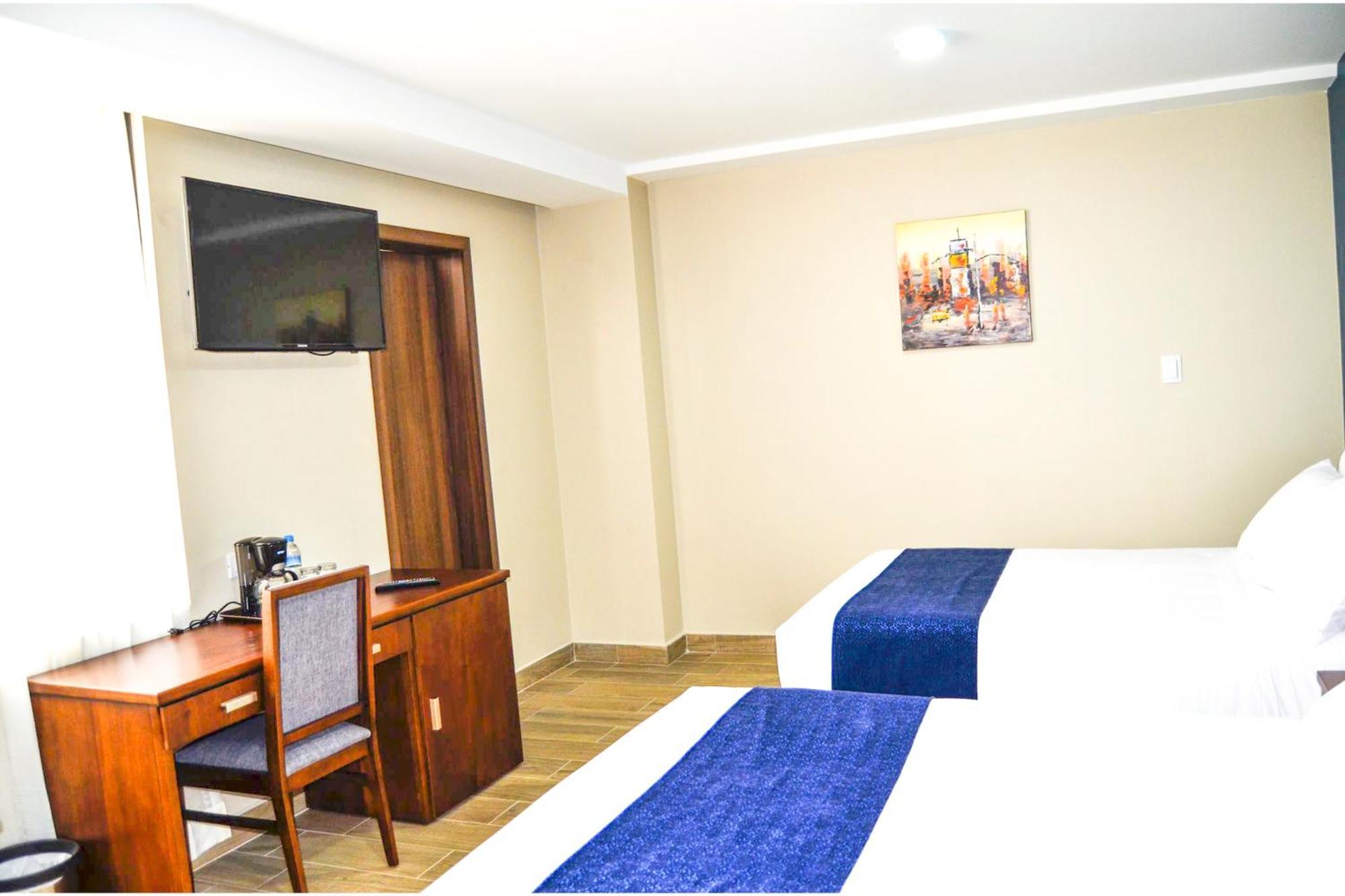 Hotel San Agustin Plaza ลาตาคุงกา ภายนอก รูปภาพ