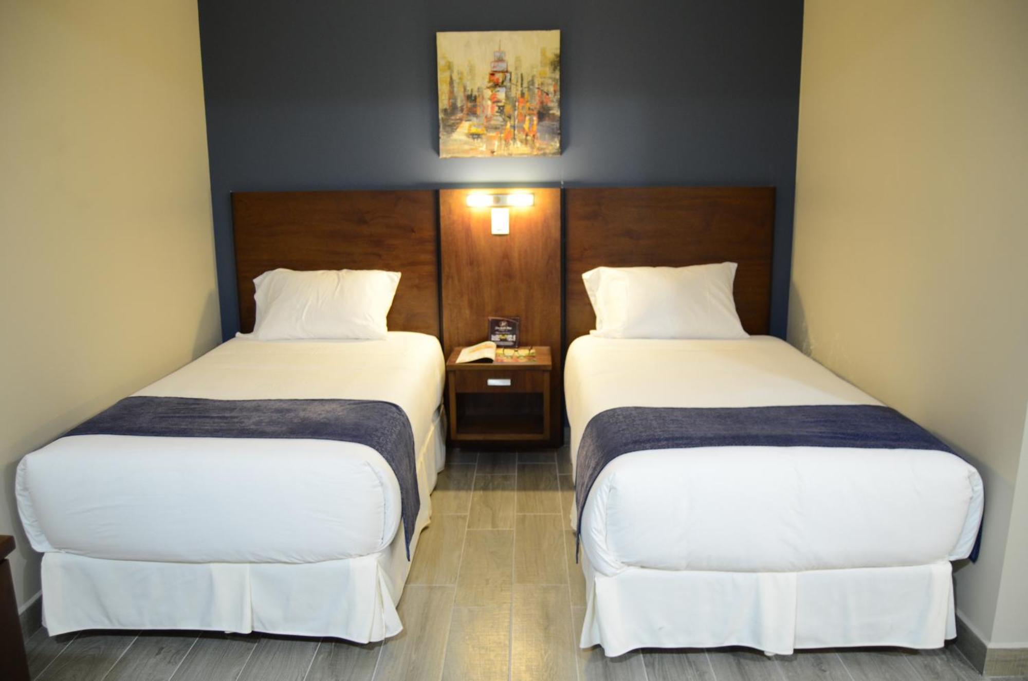 Hotel San Agustin Plaza ลาตาคุงกา ภายนอก รูปภาพ