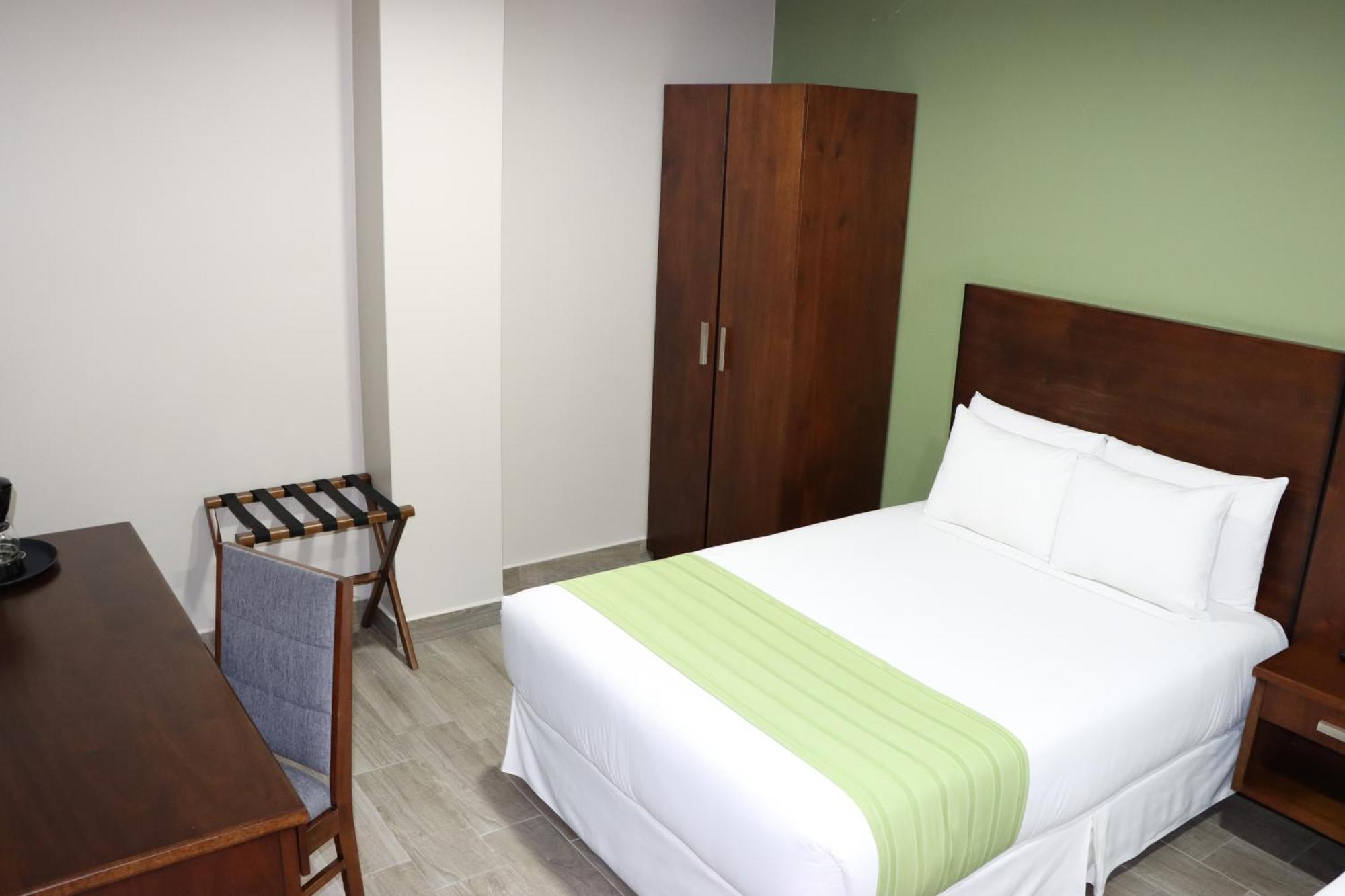 Hotel San Agustin Plaza ลาตาคุงกา ภายนอก รูปภาพ